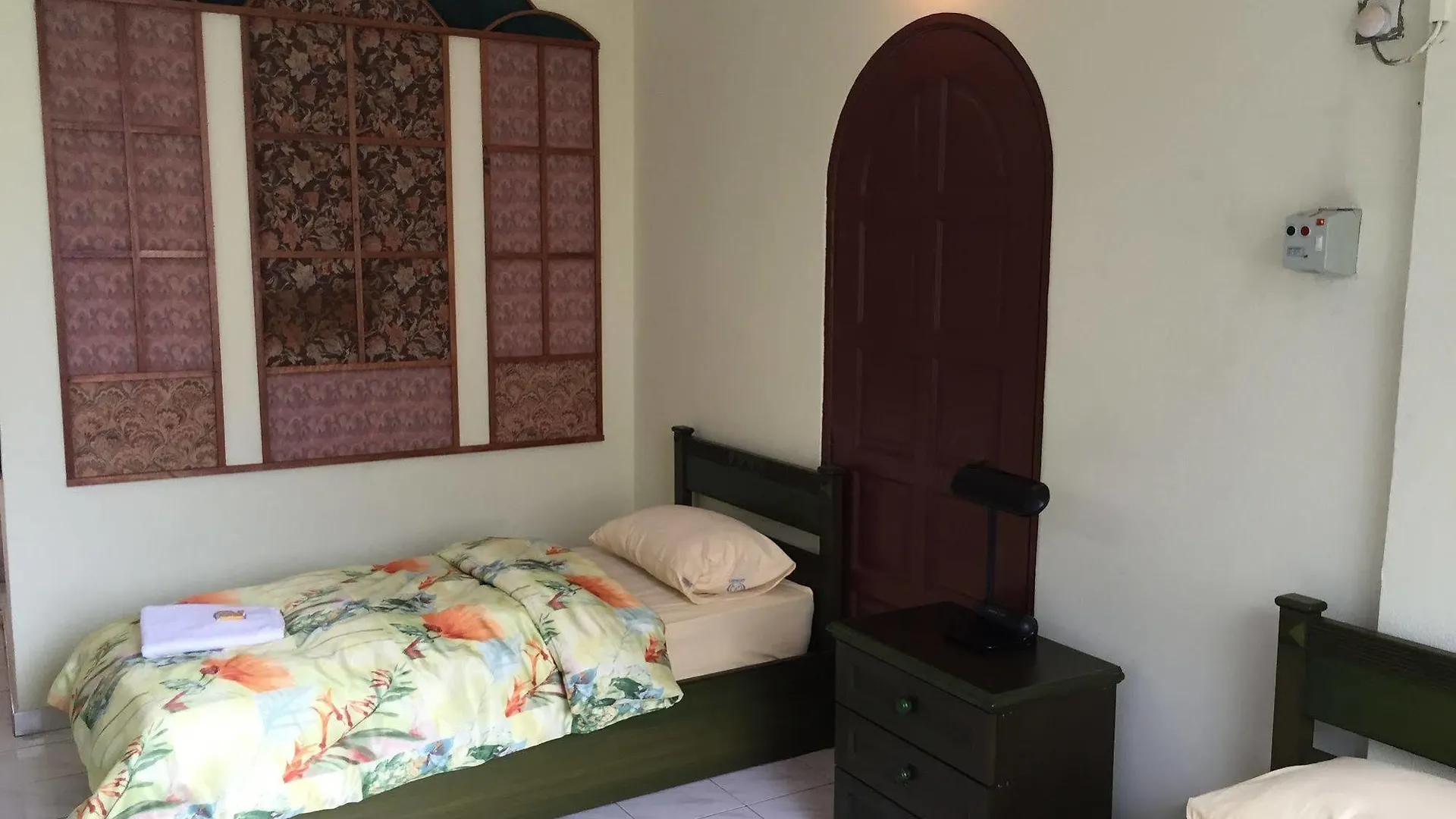 Hotel International House Gelugor